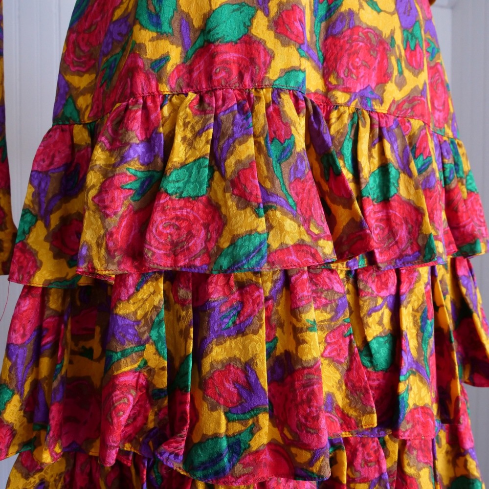 Fun wild vintage 90s Silks by St. Gillian floral silk ruffle skirt party dress - Picture 8 of 8